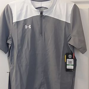 Water resistant under armour shirt